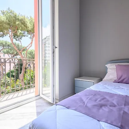 דירה Lungomare 6min Deluxe Miraglia With Parking נאפולי